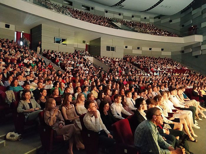 День защитника Отечества торжественно отпраздновали в ККЗ «Пенза». Фото и видео